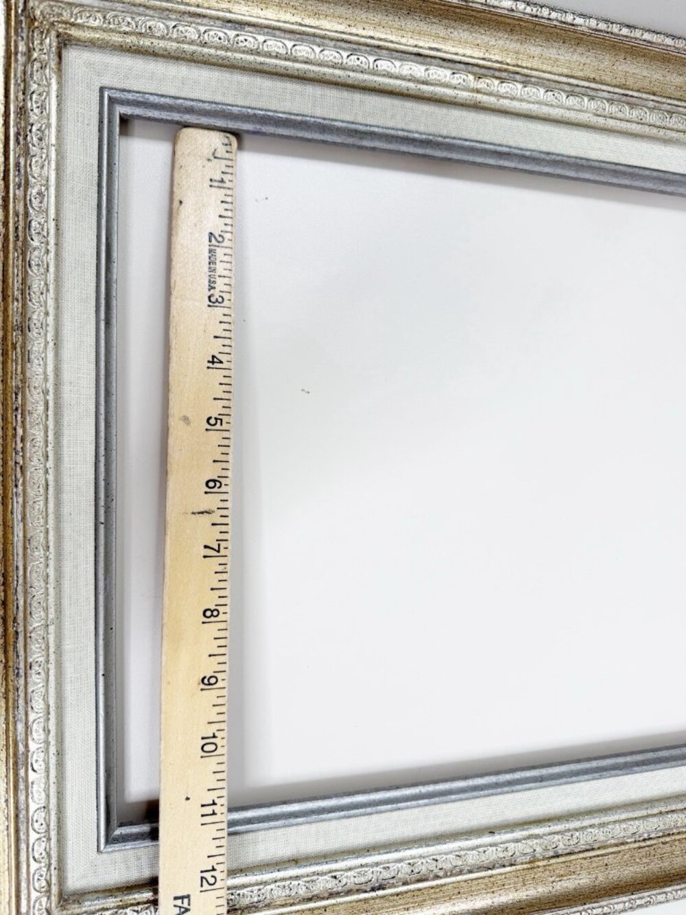 VTG Wood Silver Gold Gilded Linen Rectangle Frame 17x21.5 Fits 10.5x15.5 GUC - Picture 8 of 9